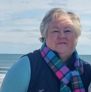 Meet your Posher, Chrystal